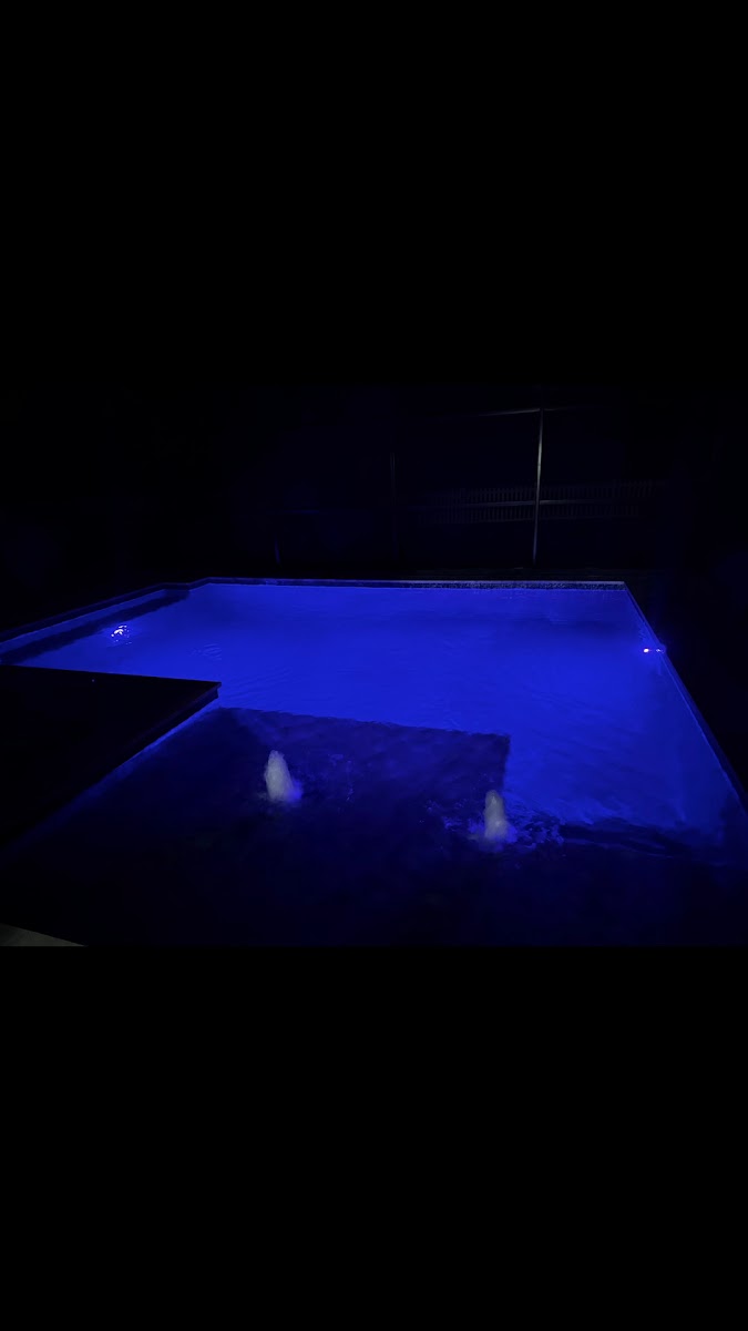 Dreamscapes Pools and Spas swimming pool installation
